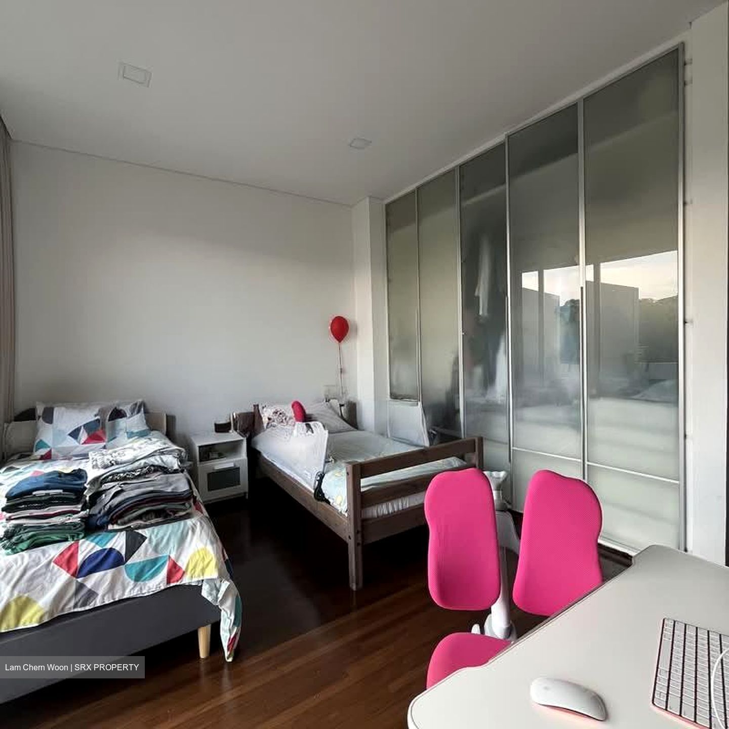 Holland Mews (D10), Apartment #563332231